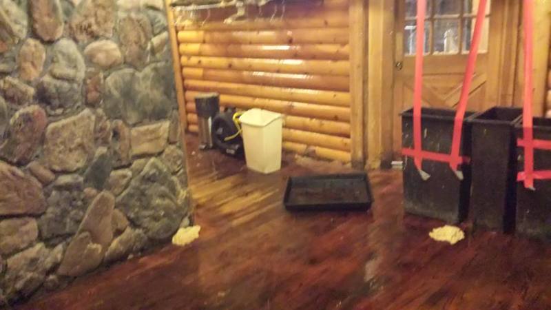 2013-12-30172247_zpse13039f8.jpg
