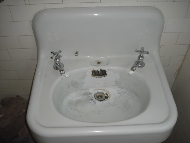 cleaningtub015.jpg