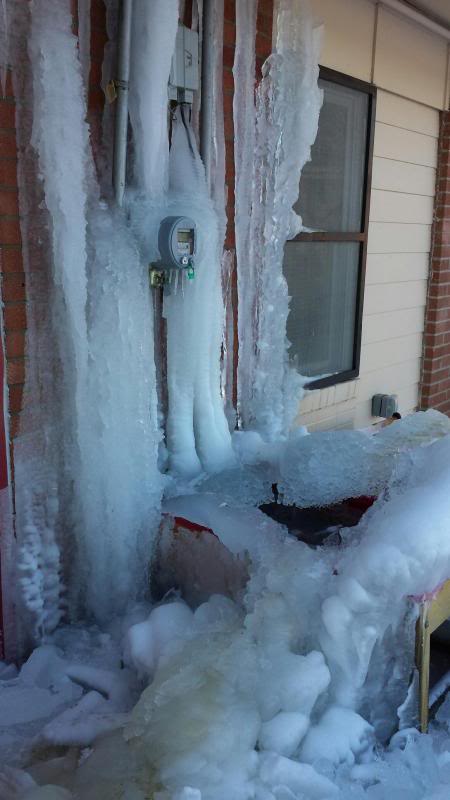 ice_zps16287eec.jpg