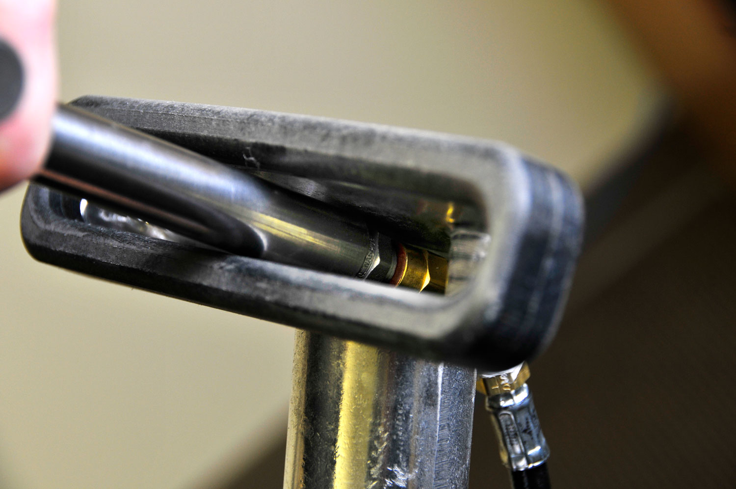Jet-Wrench-in-5inch-gekko-head.jpg