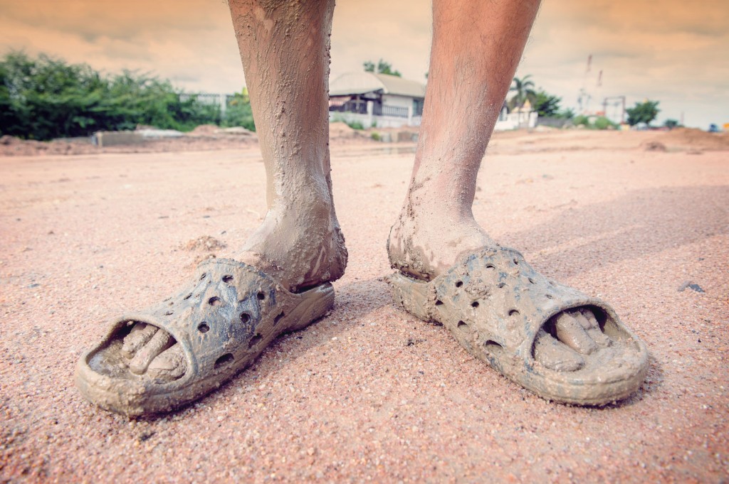man-wearing-sandals-1024x681.jpg