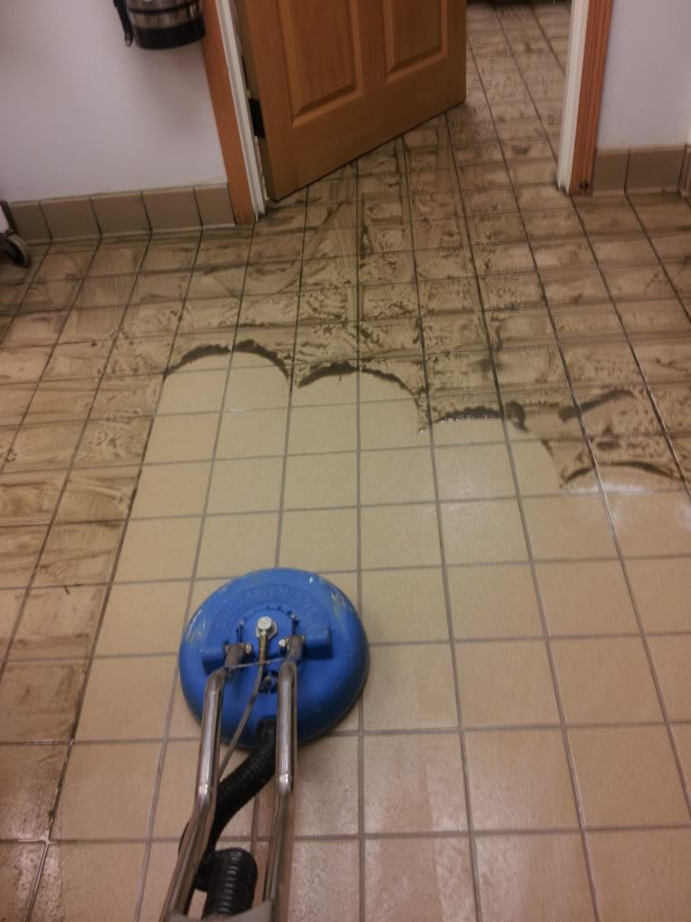 TileGrout1.jpg