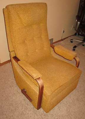vintage-la-boy-lazy-rocker-recliner_1_65d66f25f9b1fe5871a90909a4ea3ddd.jpg
