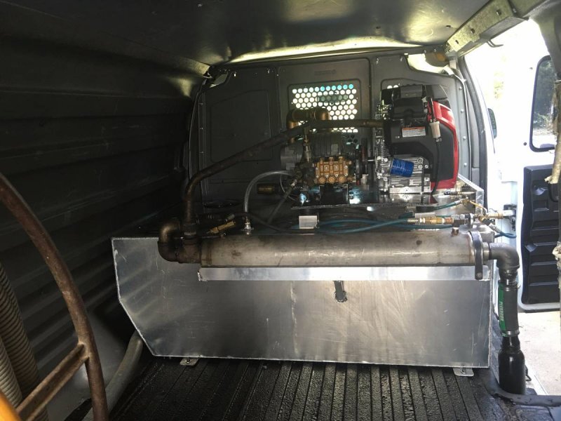 truck mount.jpg
