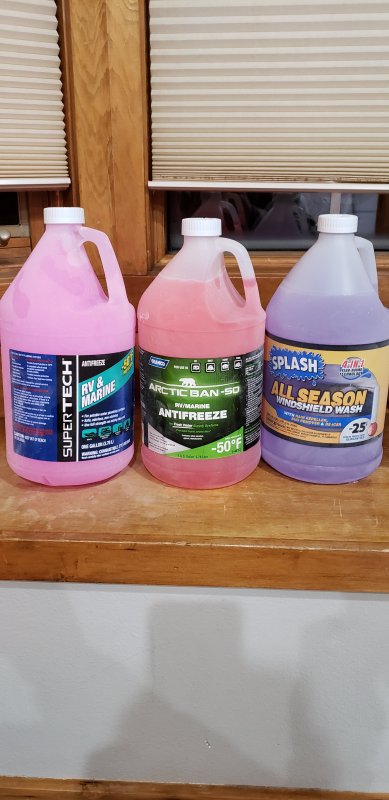 https://mikeysboard.com/threads/rv-antifreeze-vs-windshield-washer-fluid.291566/