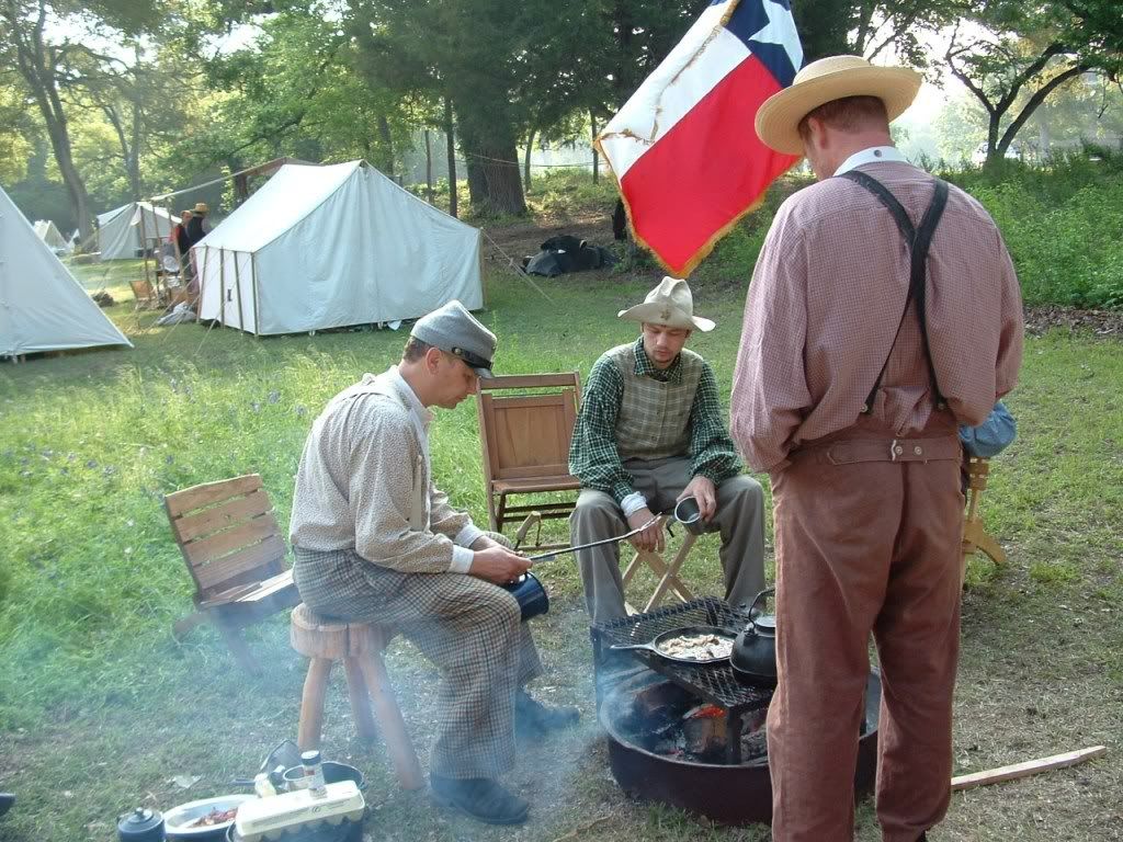 Frenchyfryingscrapple.jpg